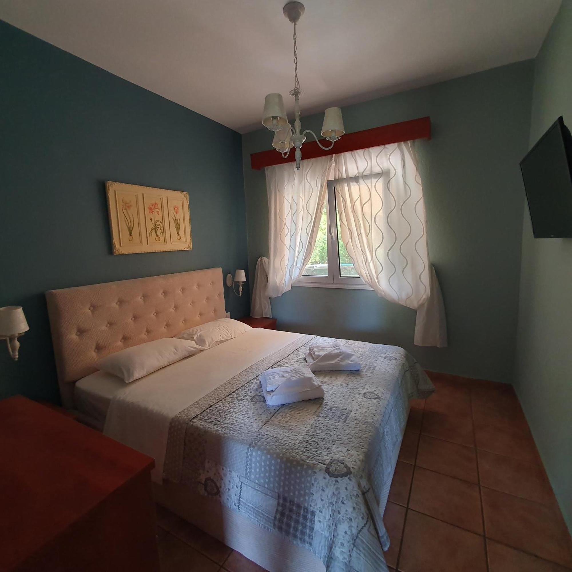 Agrili Apartments & Rooms Elia Nikitis Ruang foto
