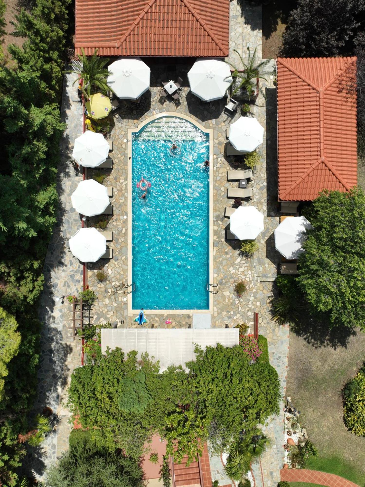 Agrili Apartments & Rooms Elia Nikitis Bagian luar foto