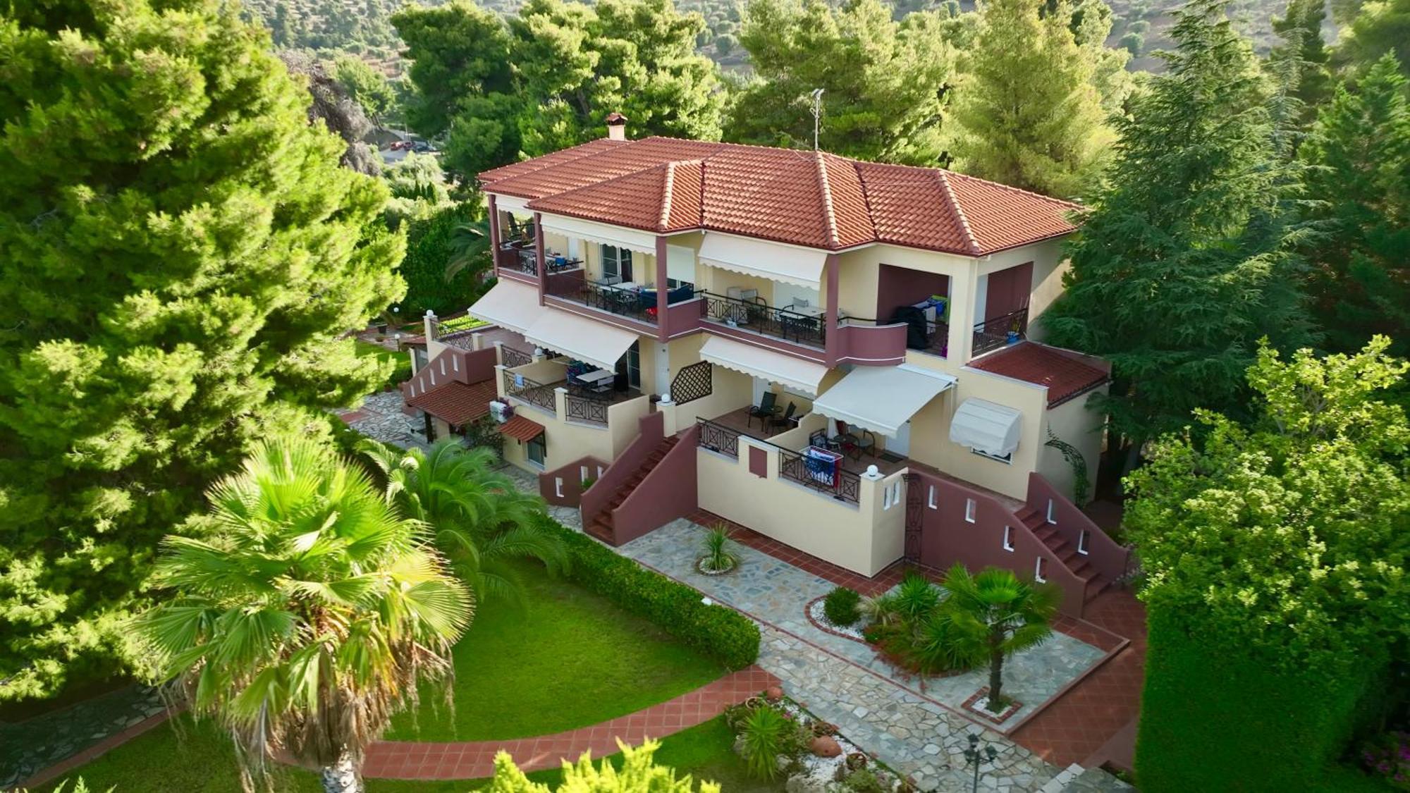 Agrili Apartments & Rooms Elia Nikitis Bagian luar foto